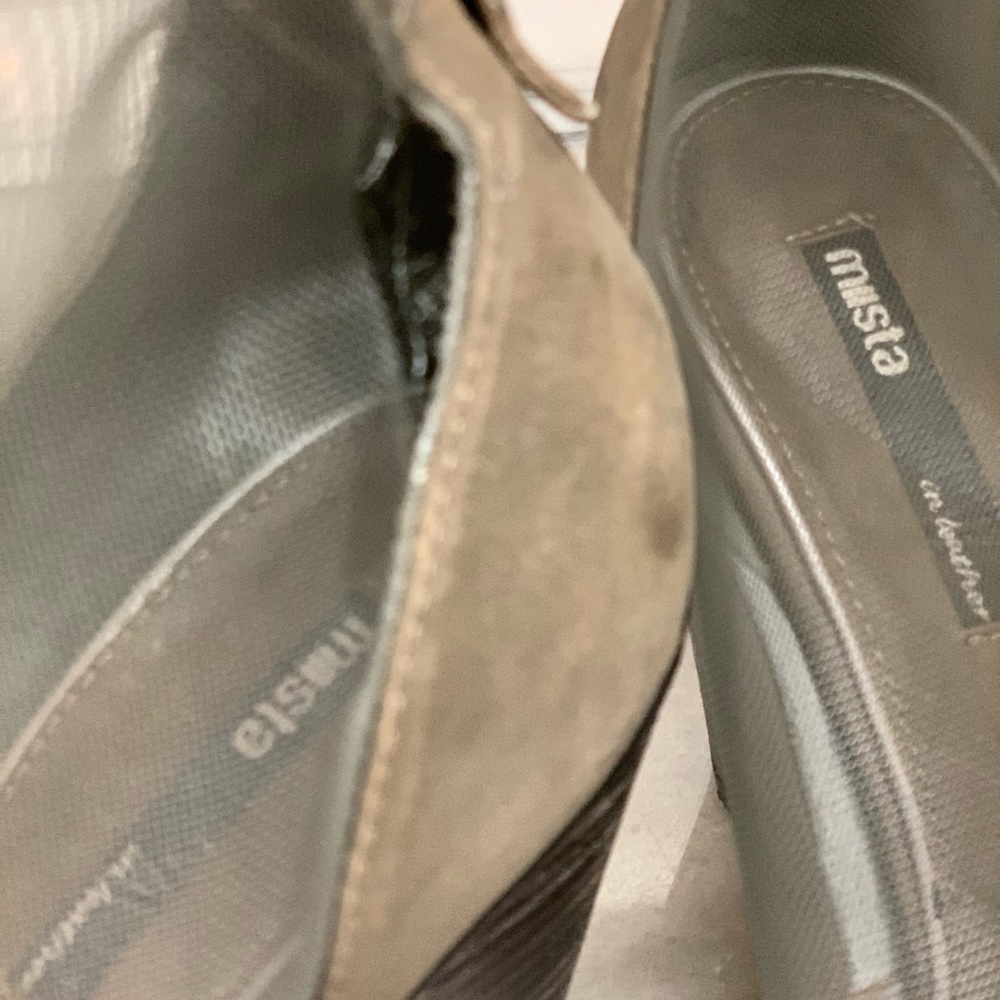 One toe heel - Picture 4 of 5